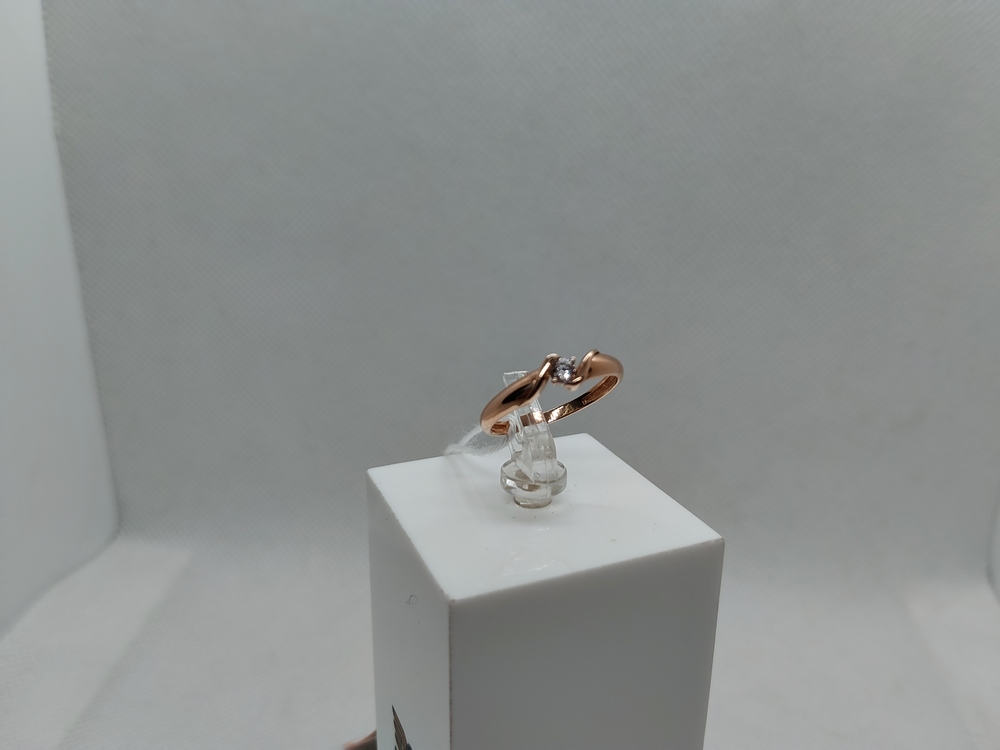 КОЛКМ585 КОЛЬЦО С КАМНЕМ (Au 585)