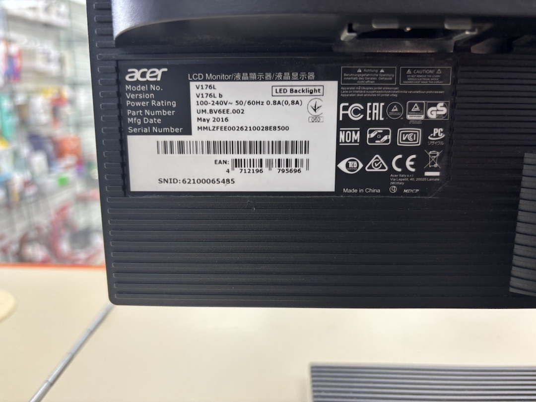 Монитор Acer V176L
