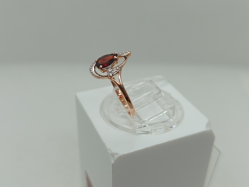 КОЛКМИ585 КОЛЬЦО С КАМНЯМИ (Au 585)