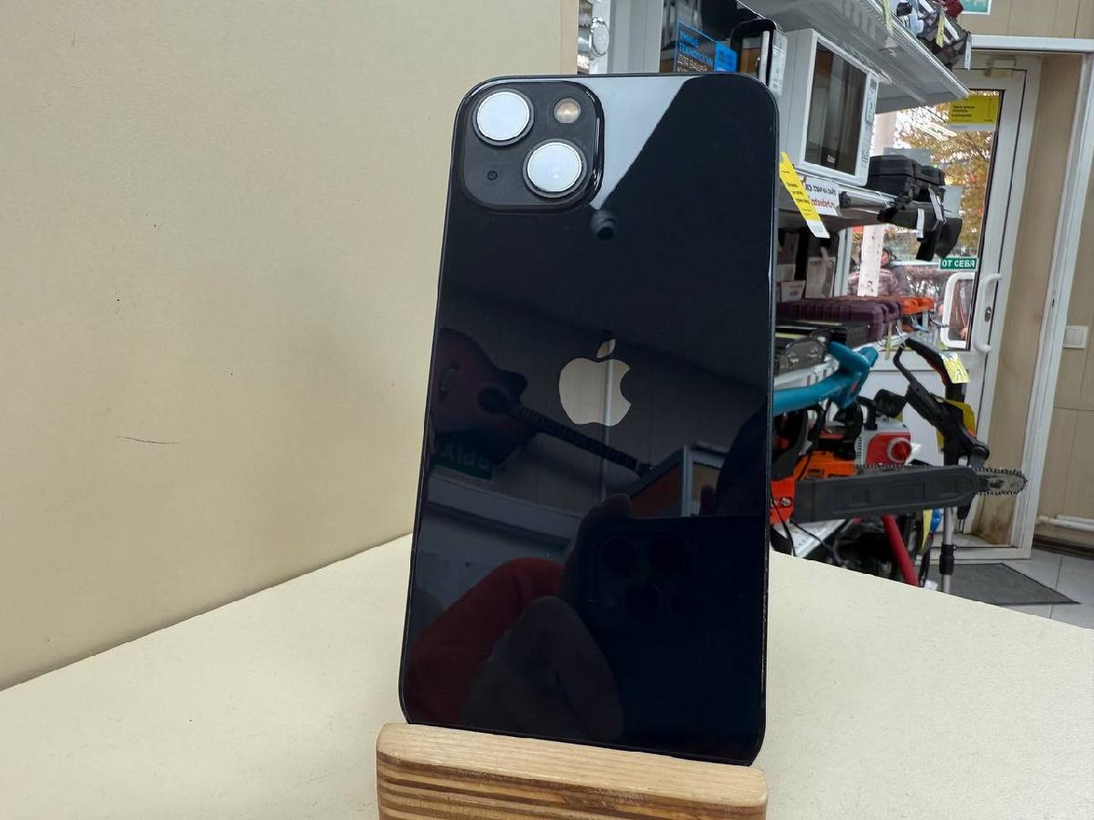 Смартфон Apple iPhone 13 128Gb