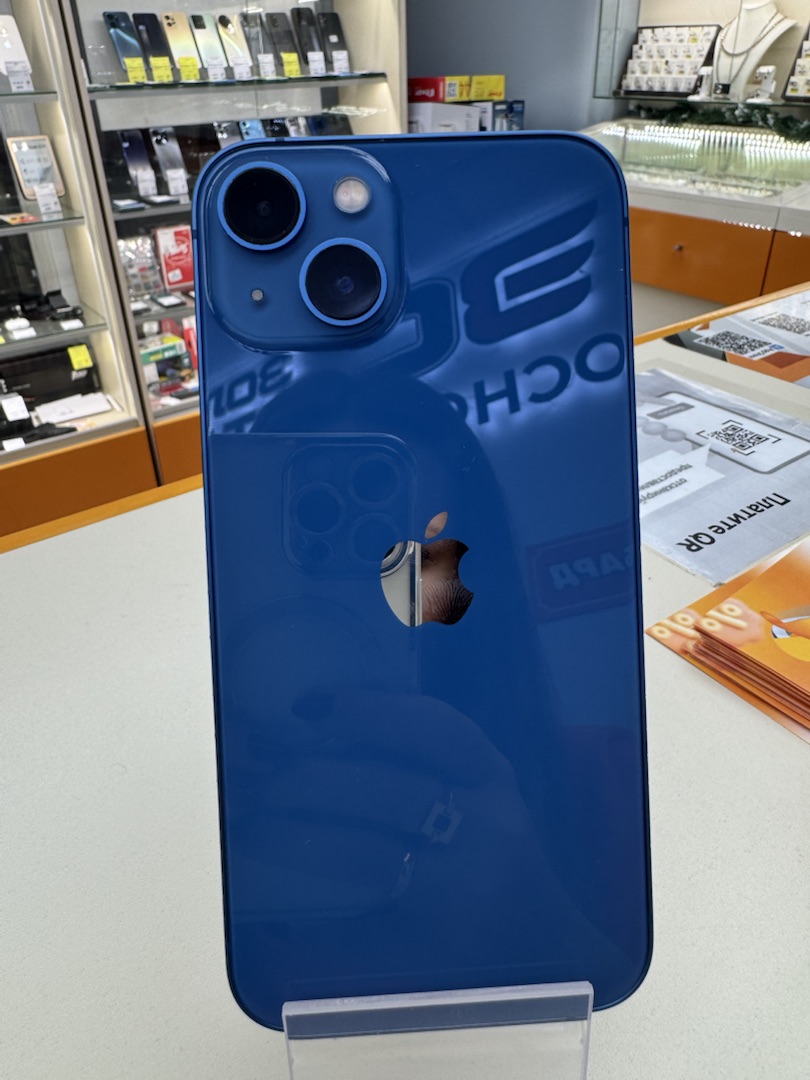 Смартфон Apple iPhone 13 128Gb
