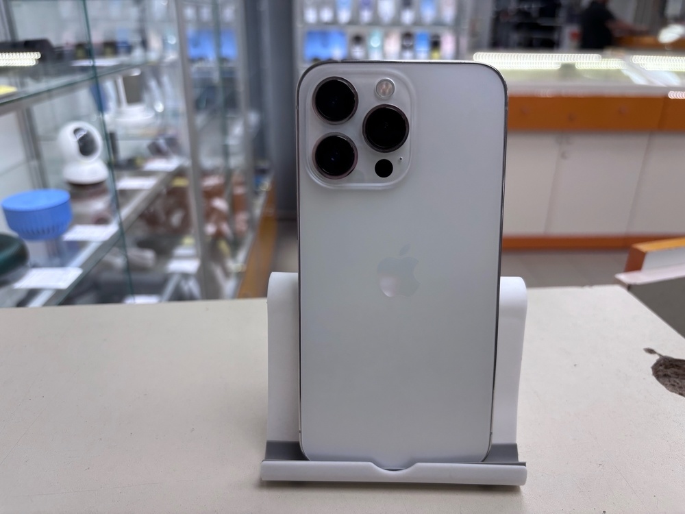 Смартфон Apple IPhone 13 Pro 512Gb