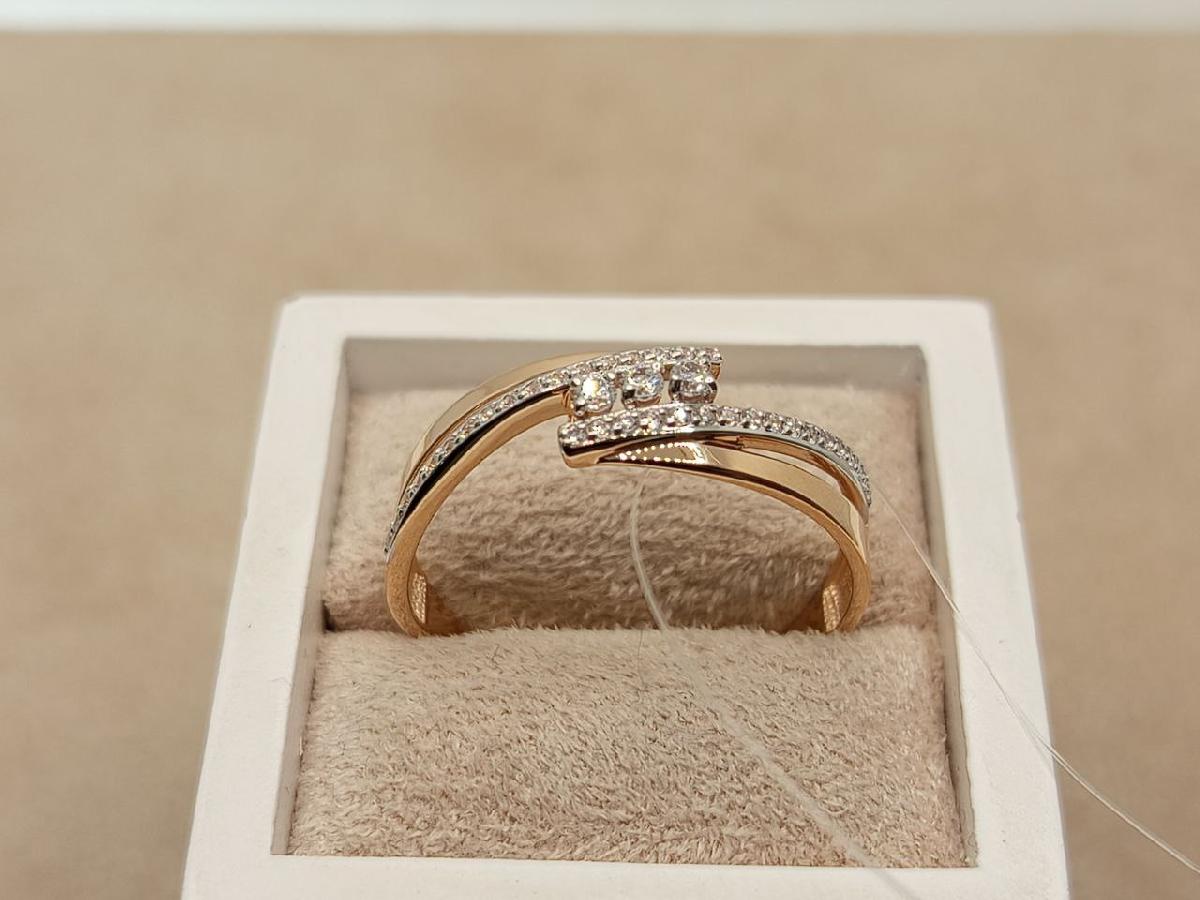 КОЛЬЦО С КАМНЯМИ (Au 585)