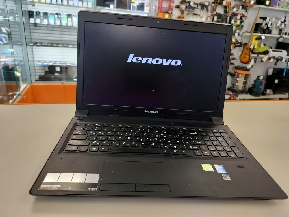 Ноутбук Lenovo B5400; Core i3-4000M, GeForce GT 720M, 4 Гб, Нет, 500 Гб