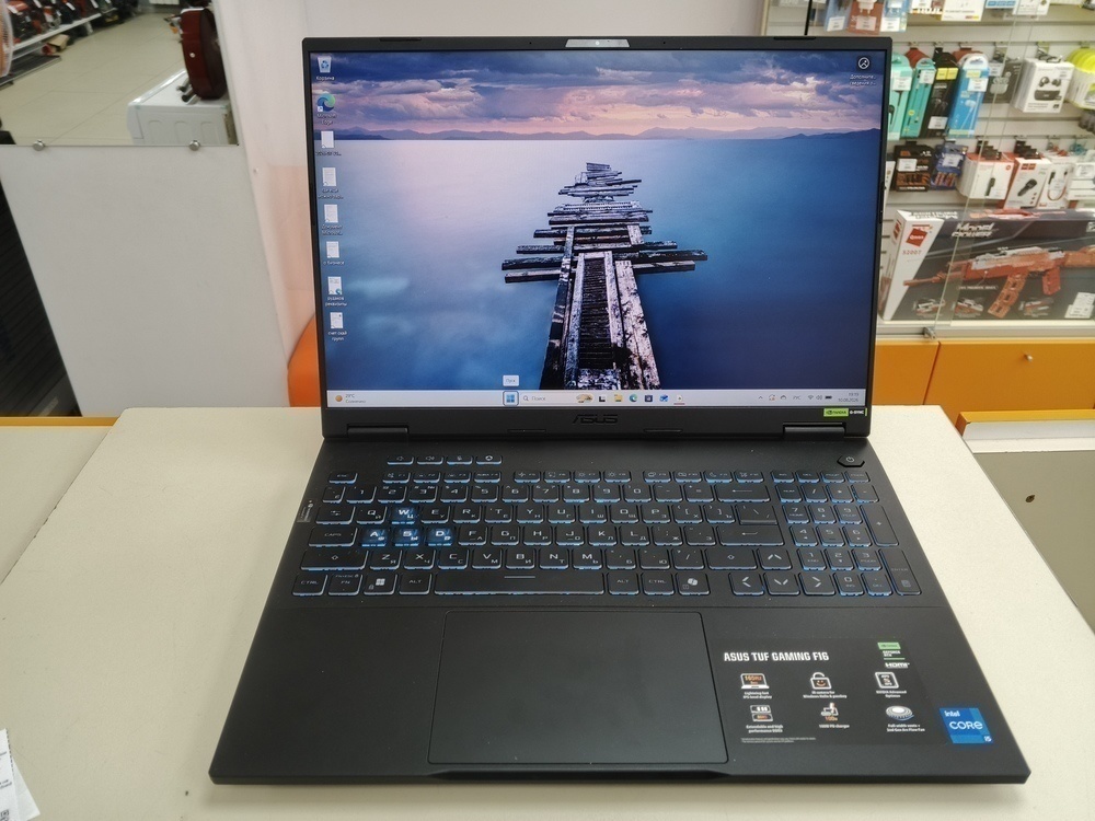 Ноутбук ASUS; Core I5-14450HX, Geforce RTX 5050, 16 Гб, 512 GB, Нет