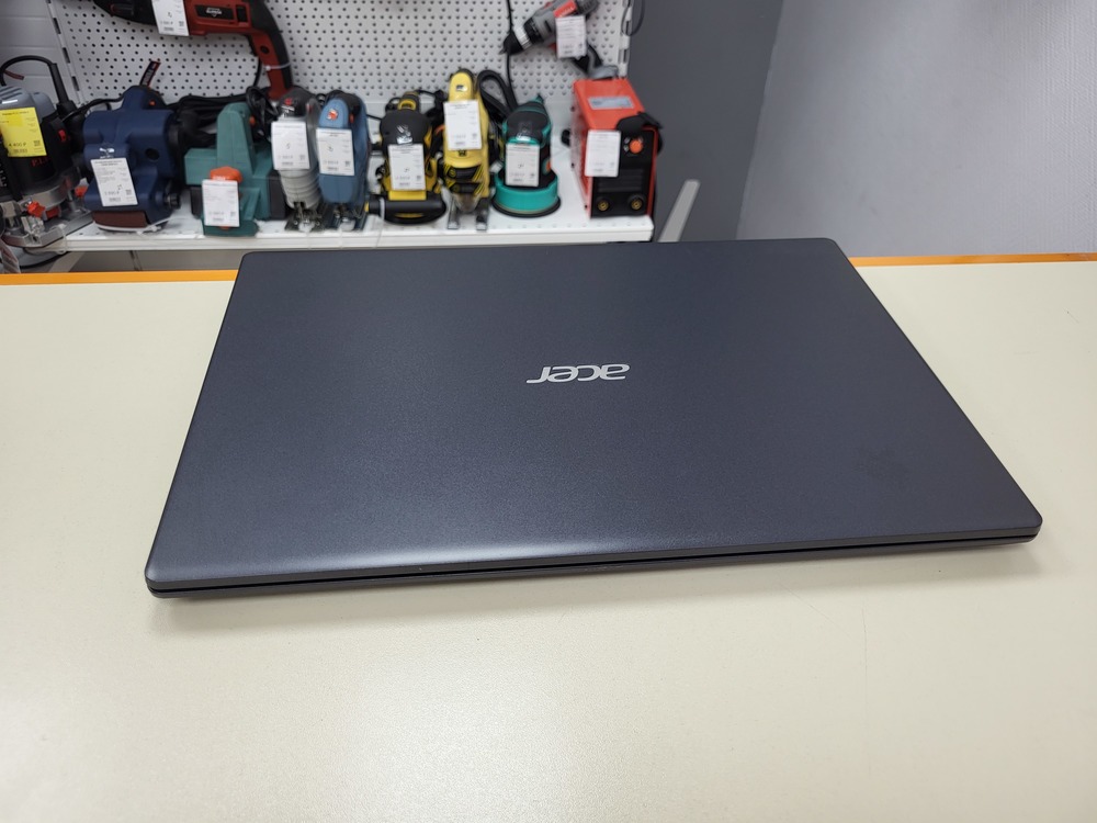 Ноутбук Acer; Ryzen 3 3250U, Radeon Vega 3, 4 Гб, 240 Гб, Нет