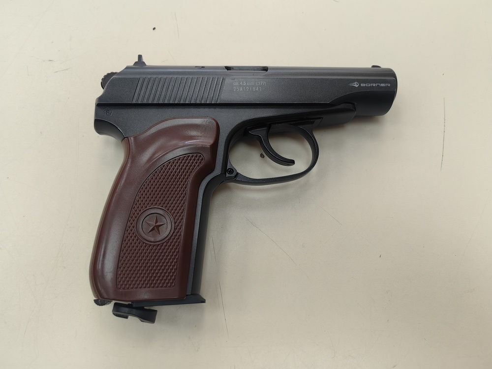 Пистолет пневматический Borner PM49 Blowback