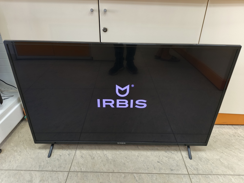 LED Телевизор Irbis 43s01fd206b