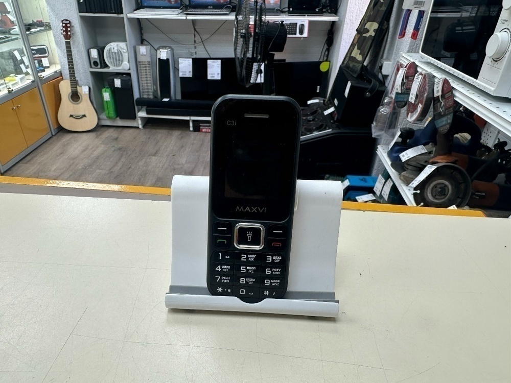Мобильный телефон Maxvi C3i