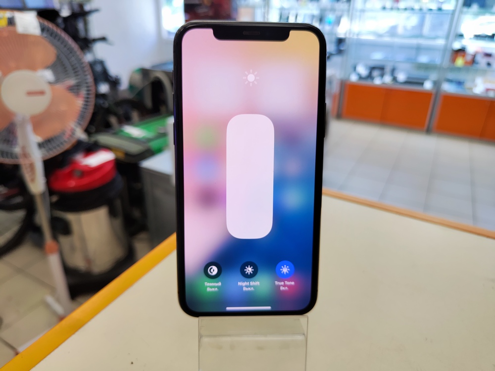 Смартфон Apple iPhone 11 Pro 64Gb