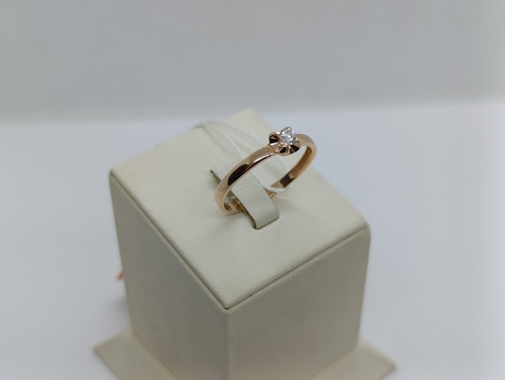 КОЛКМ585 КОЛЬЦО С КАМНЕМ (Au 585)