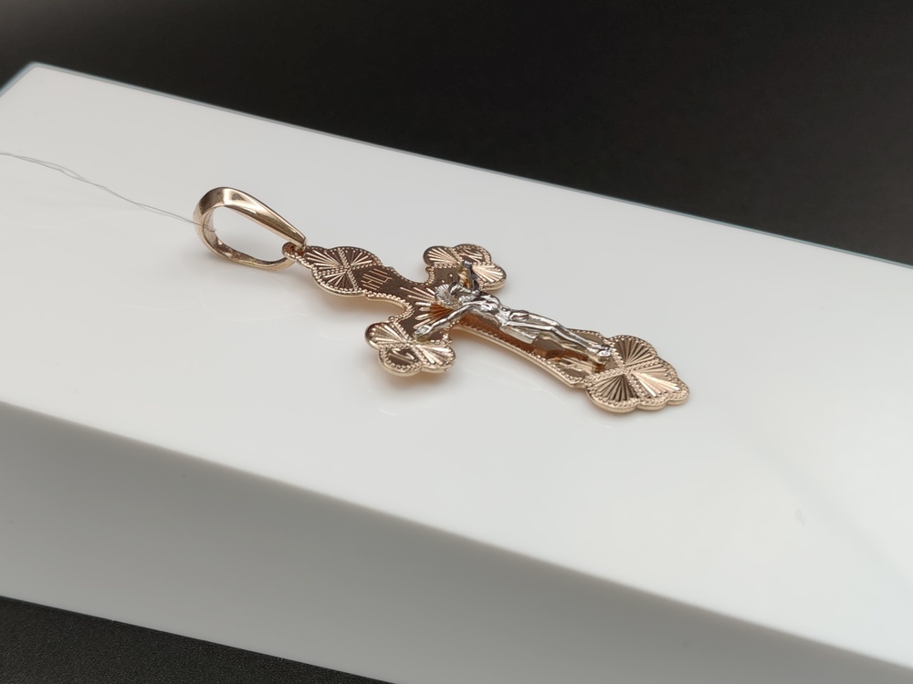 810-00047-10-00-00-02 ПОДВЕСКА КРЕСТ (Au 585)