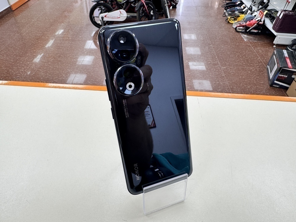 Смартфон Honor 90 8/256