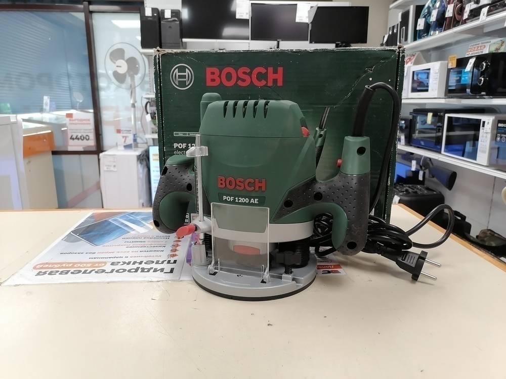 Фрезер Bosch POF 1200AE