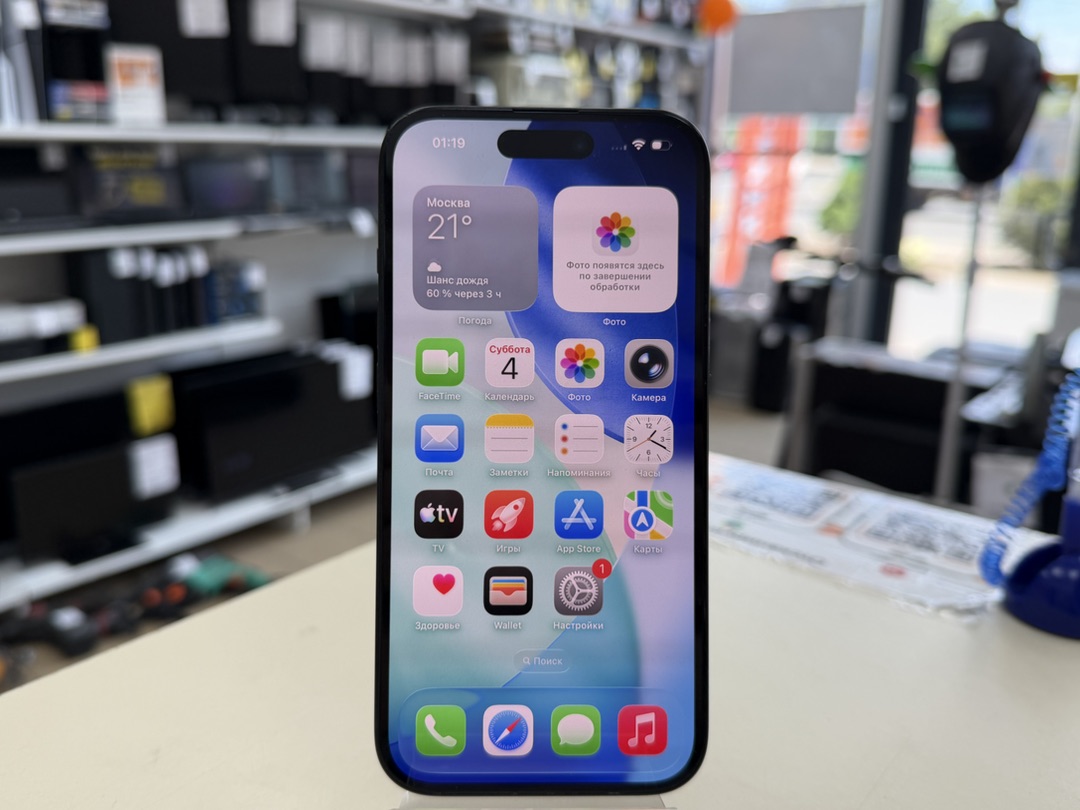 Смартфон Apple Iphone 15 128Gb
