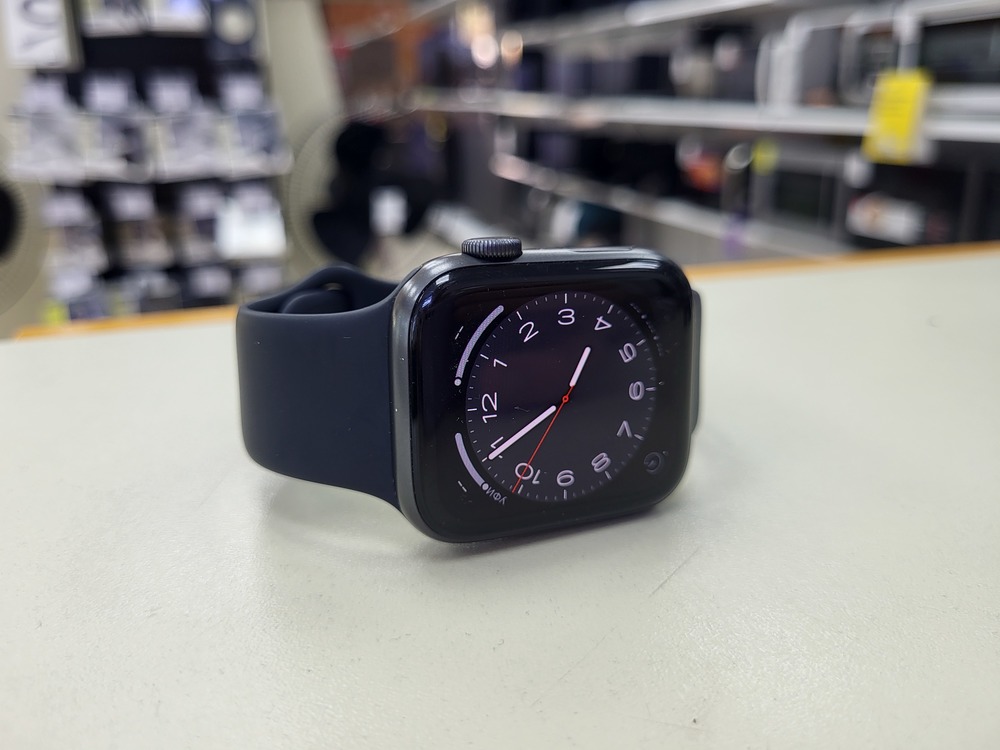Смарт-часы Apple Watch Series 5 44 мм