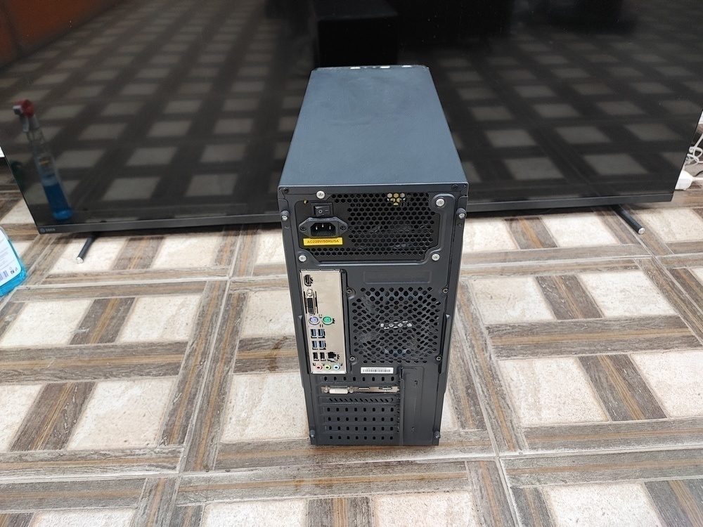 Системный блок DEXP; Ryzen 5 3500X, Radeon RX 550, 16 Гб, 240 Гб, Нет