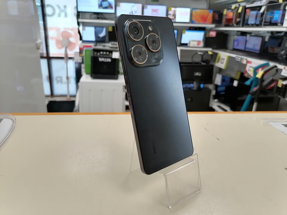 Смартфон Tecno Spark 20 Pro 12/256
