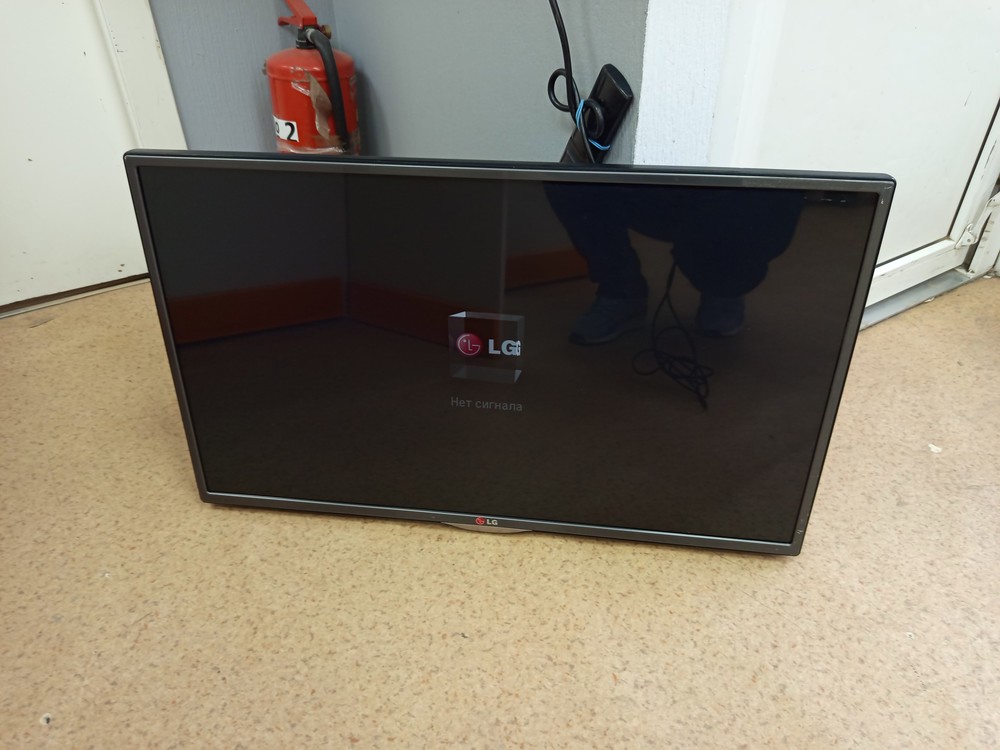 LED Телевизор LG 32LA615V