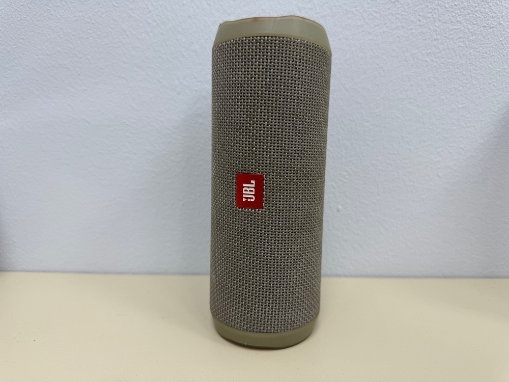 Портативная акустика JBL Flip 4