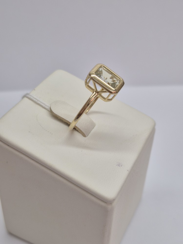 КОЛЬЦО С КАМНЕМ (Au 585)