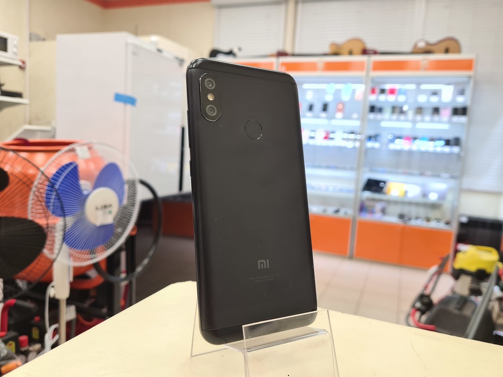 Смартфон Xiaomi Redmi 6 Pro 4/64