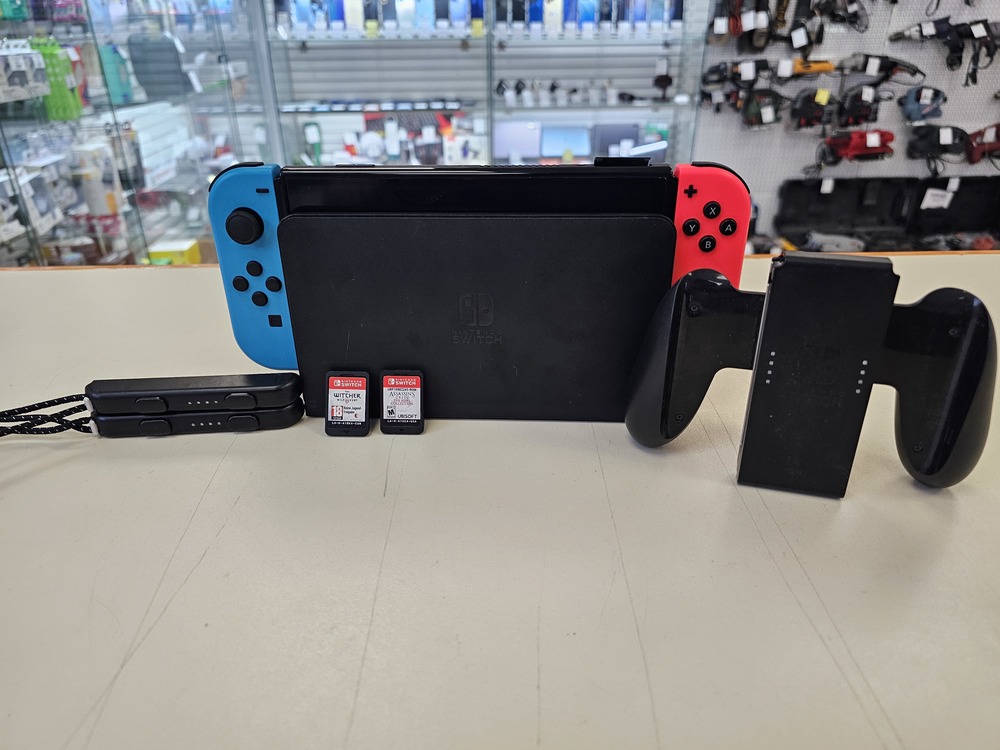 Игровая приставка Nintendo Switch Oled
