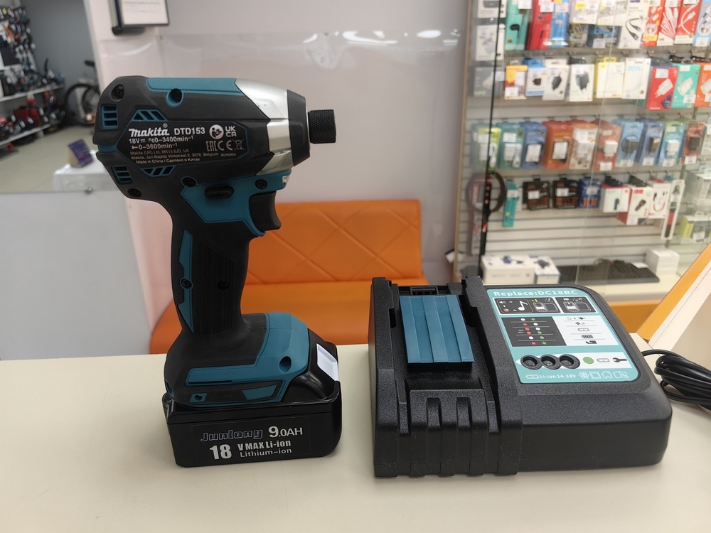 Гайковерт Makita DTD153