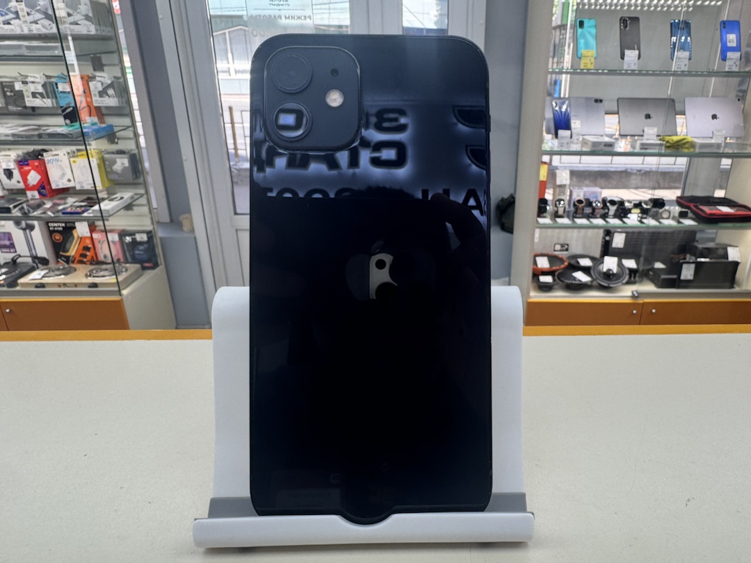 Смартфон Apple iPhone 12 128Gb