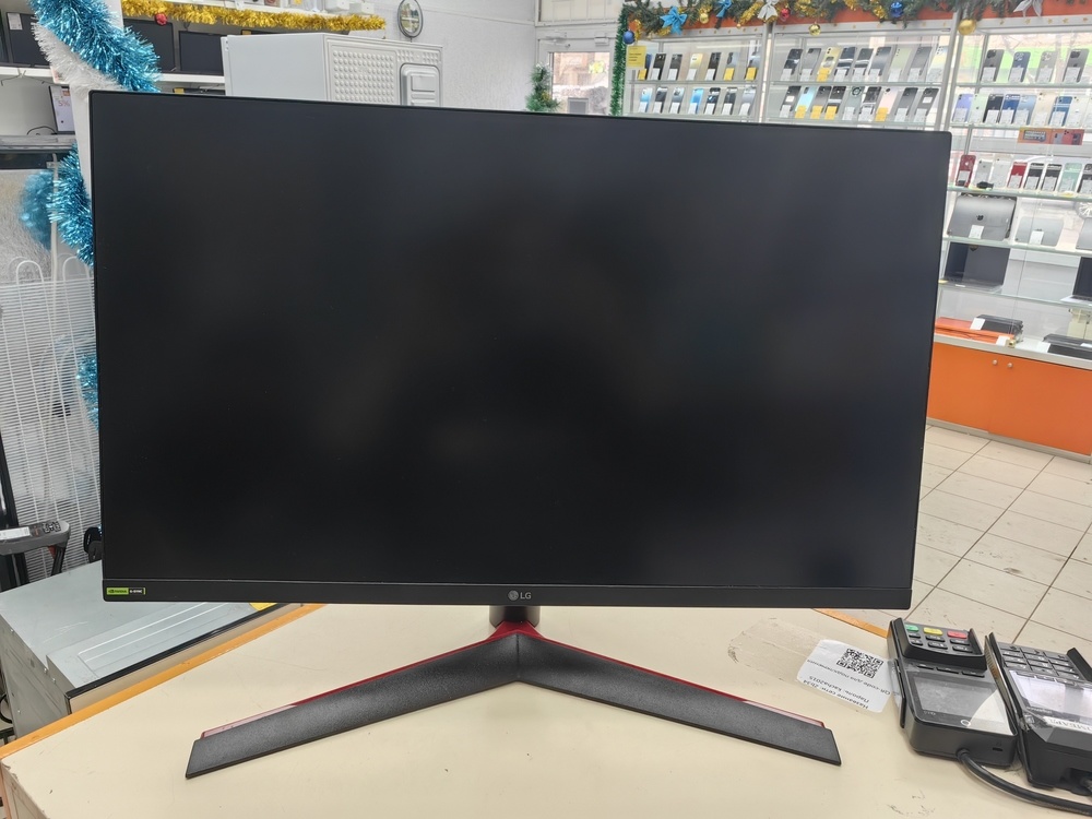 Монитор LG 27GN600