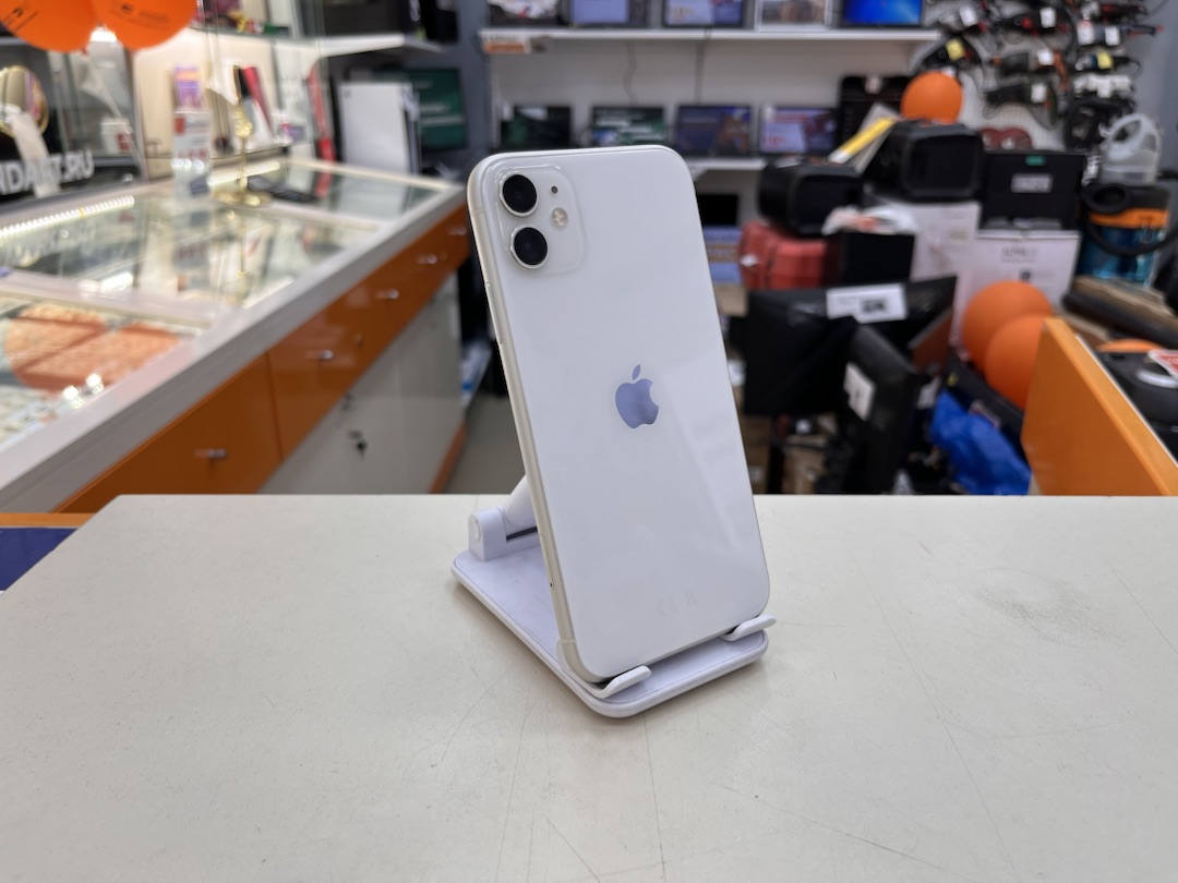 Смартфон Apple iPhone 11 128Gb