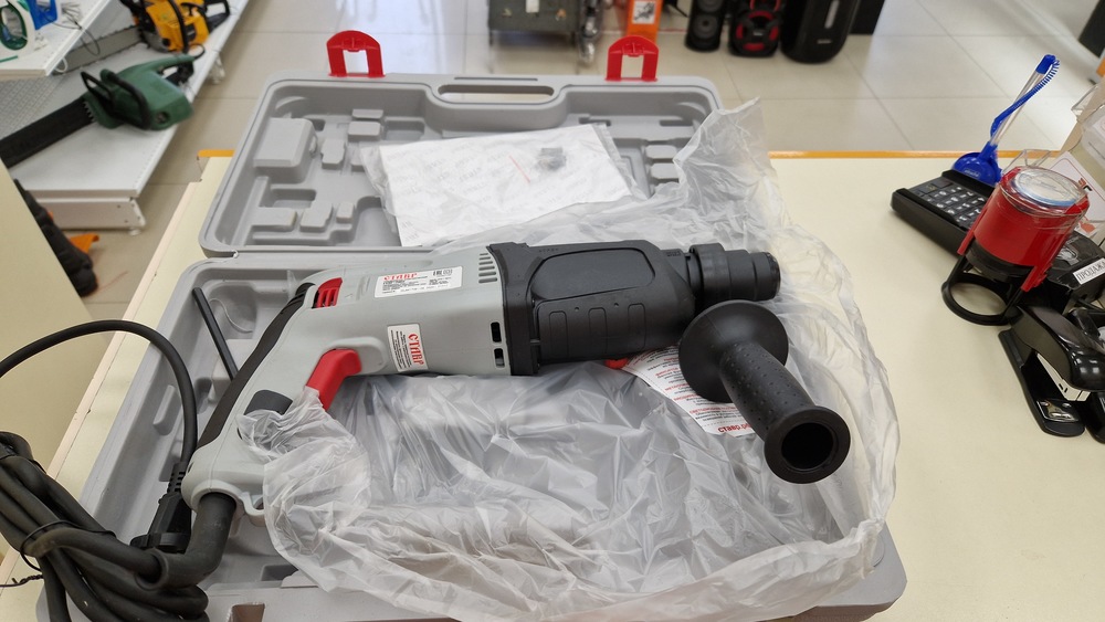 Перфоратор СТАВР ПЭГ-780