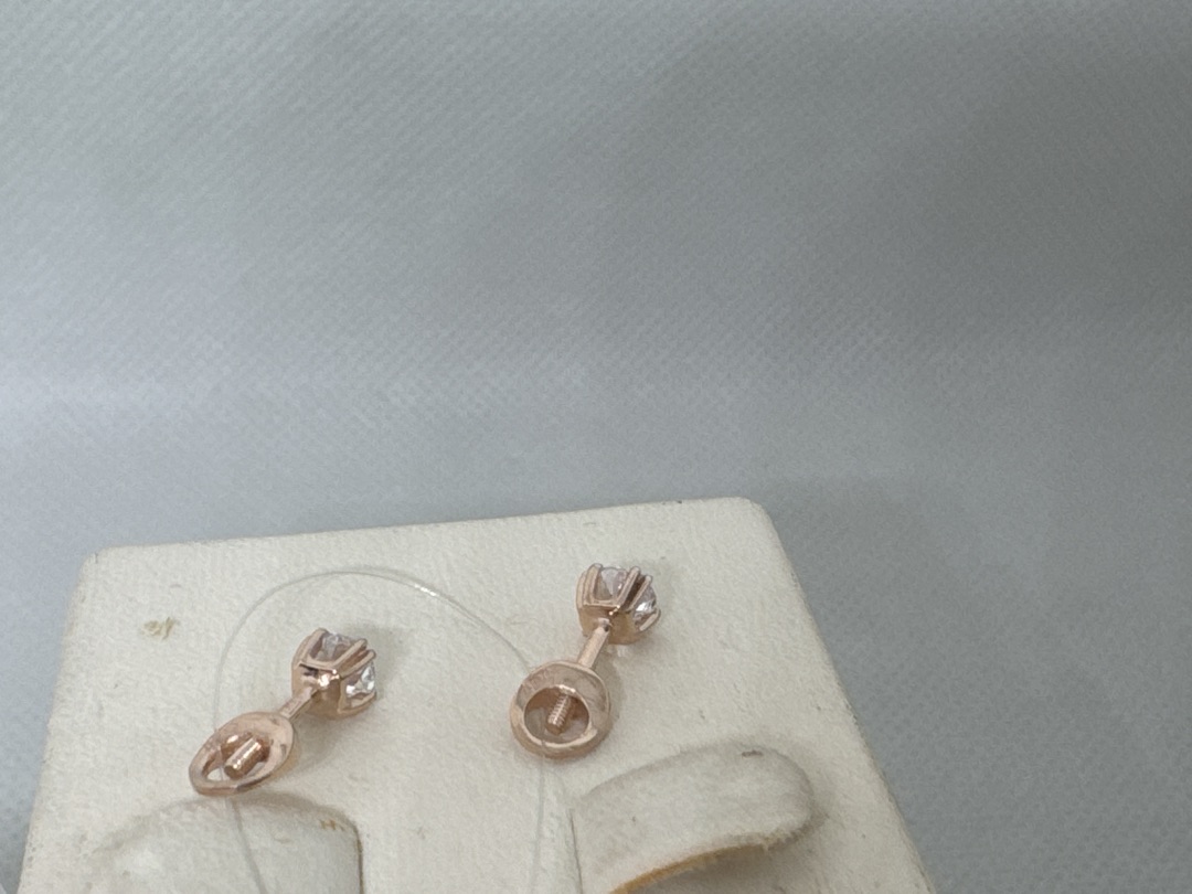 01-214655 СЕРЬГИ ПУСЕТЫ с камнем (Au 585)