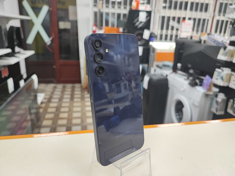 Смартфон Samsung Galaxy A15 8/256Gb