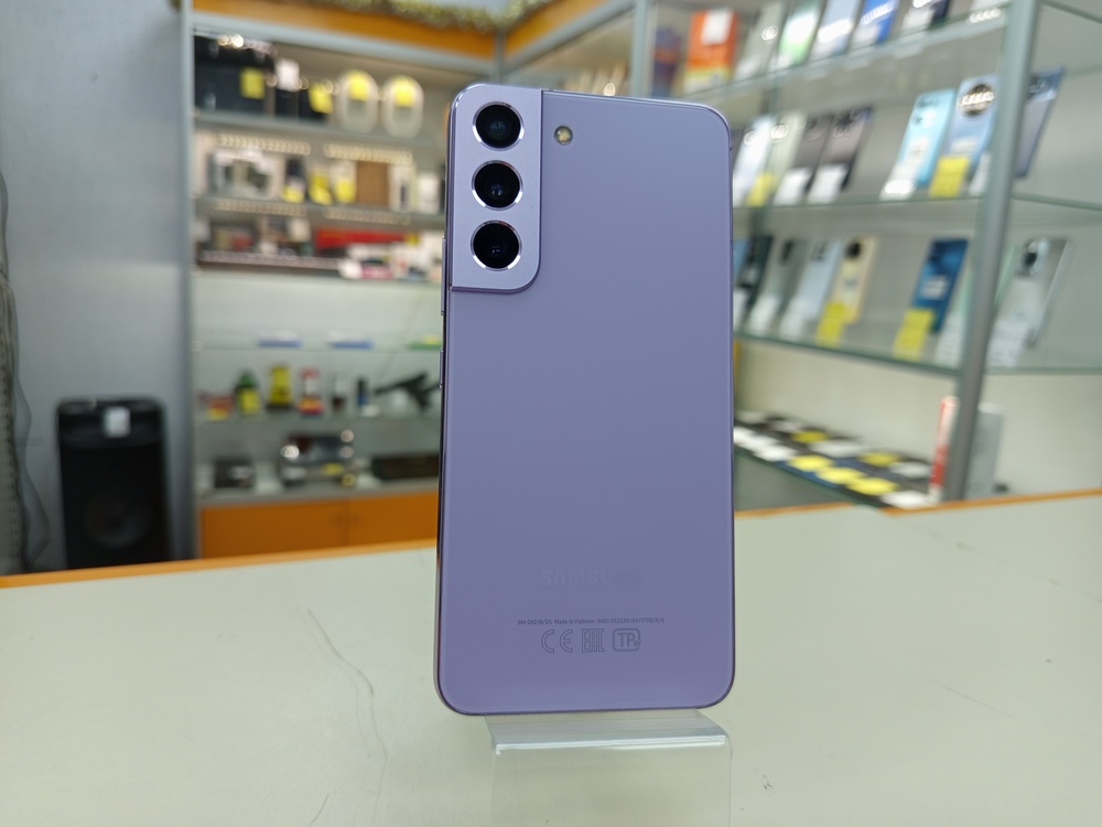 Смартфон Samsung Galaxy S22 8/128