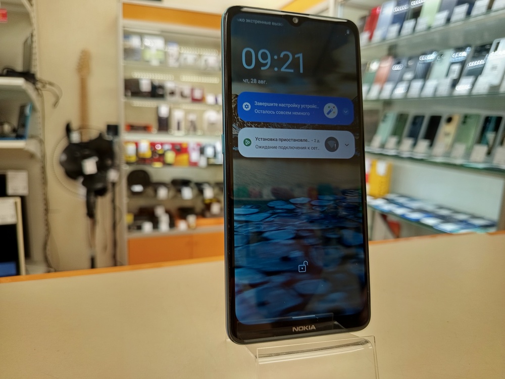 Смартфон Nokia 2.4