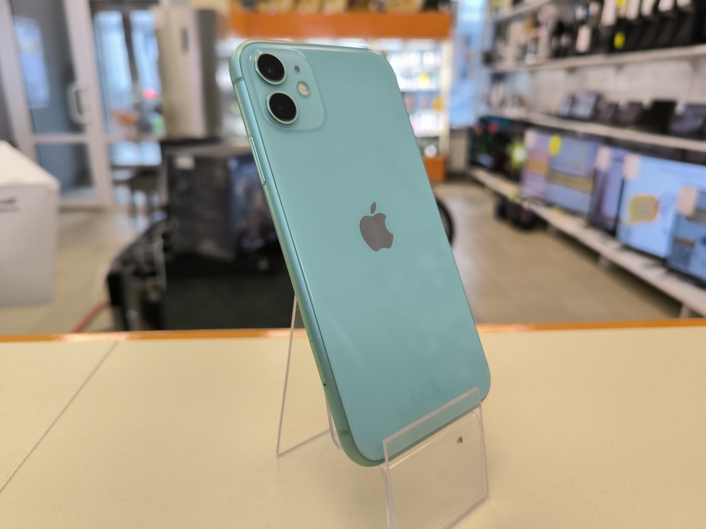 Смартфон Apple iPhone 11 64Gb