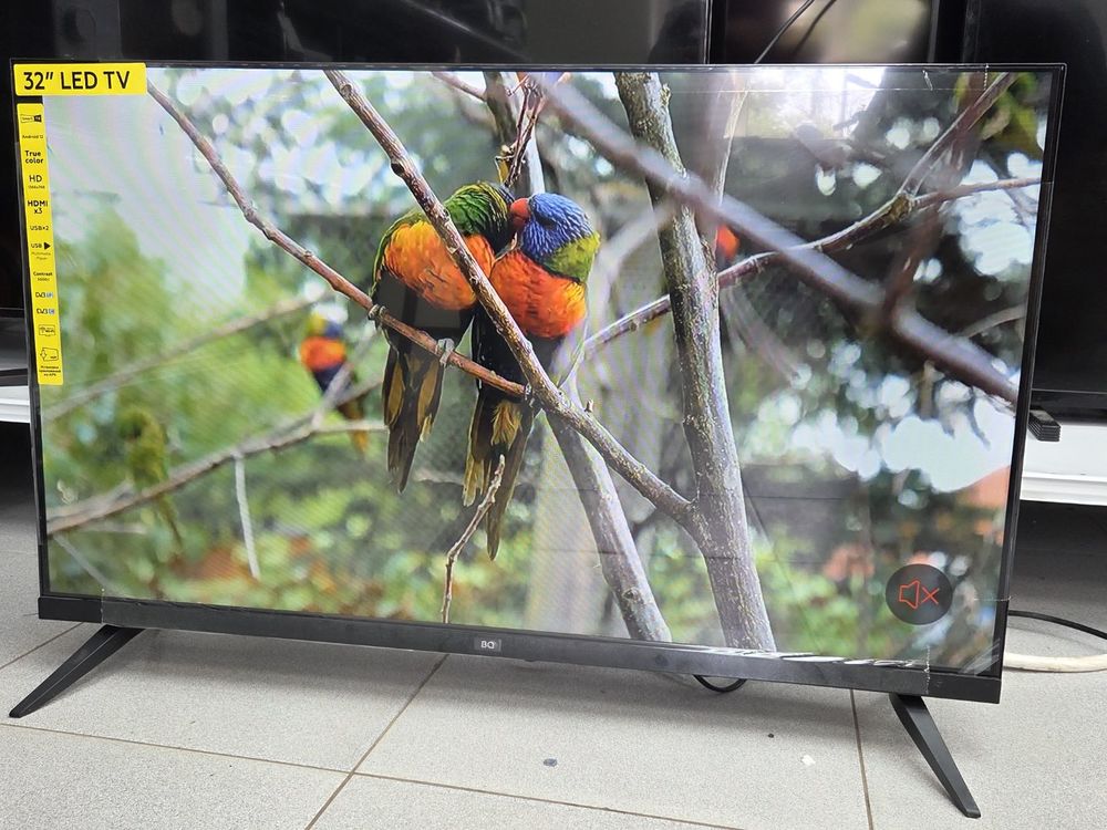 LED Телевизор BQ 32FS01B