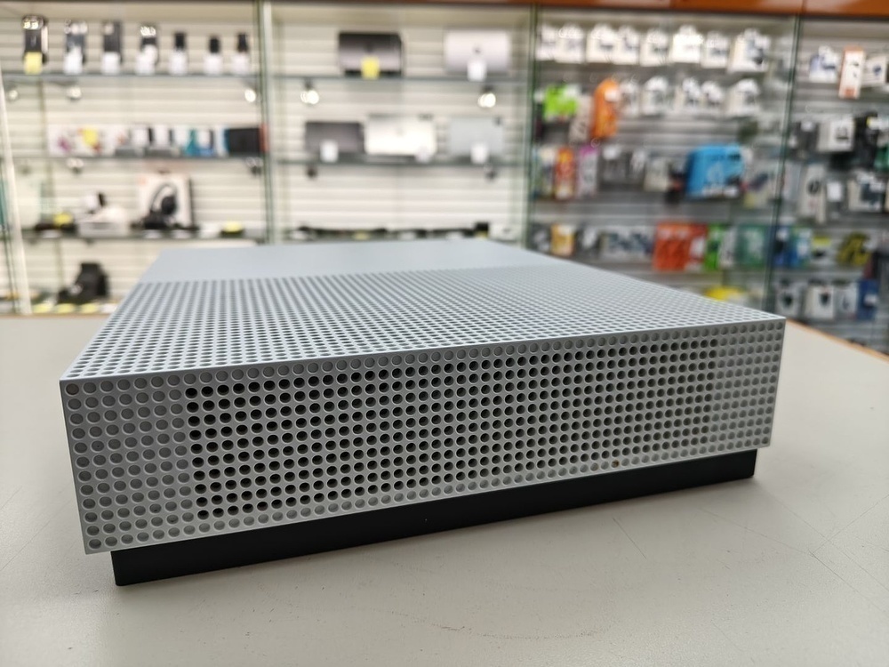 Игровая приставка Xbox One S 1TB