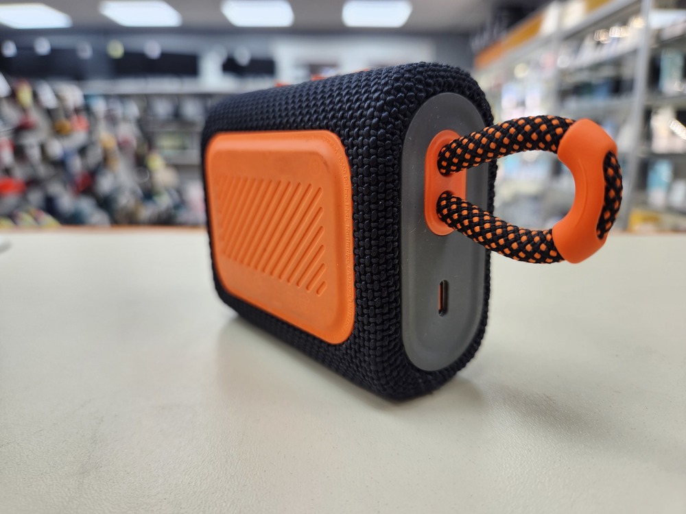 Портативная акустика JBL GO 3