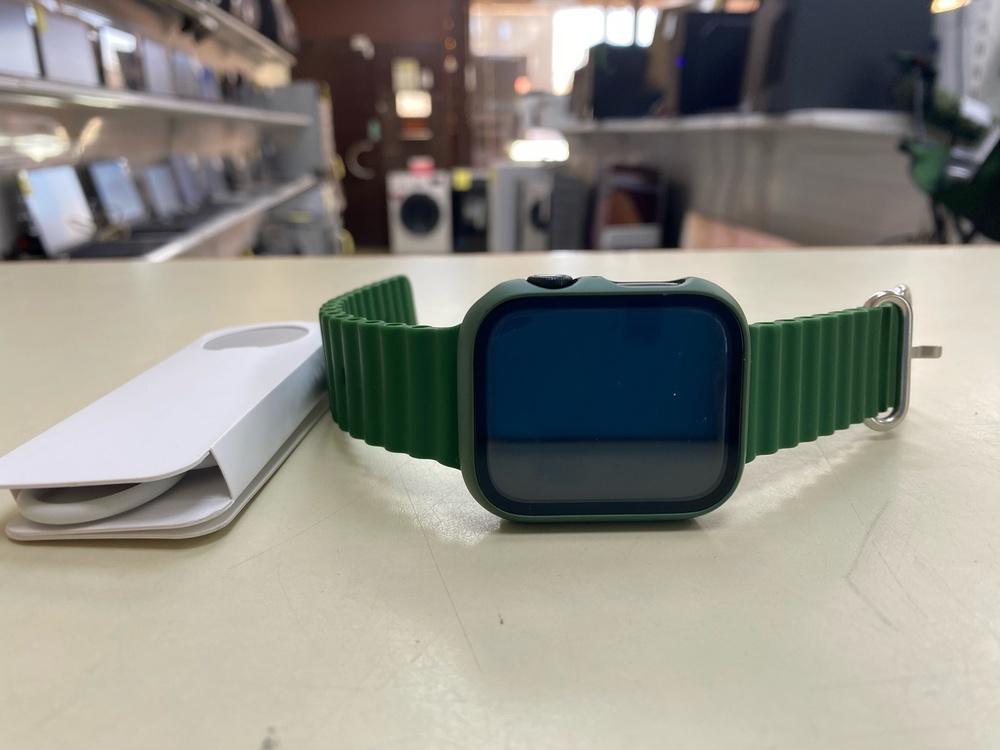 Смарт-часы Apple Watch Series 7 44mm