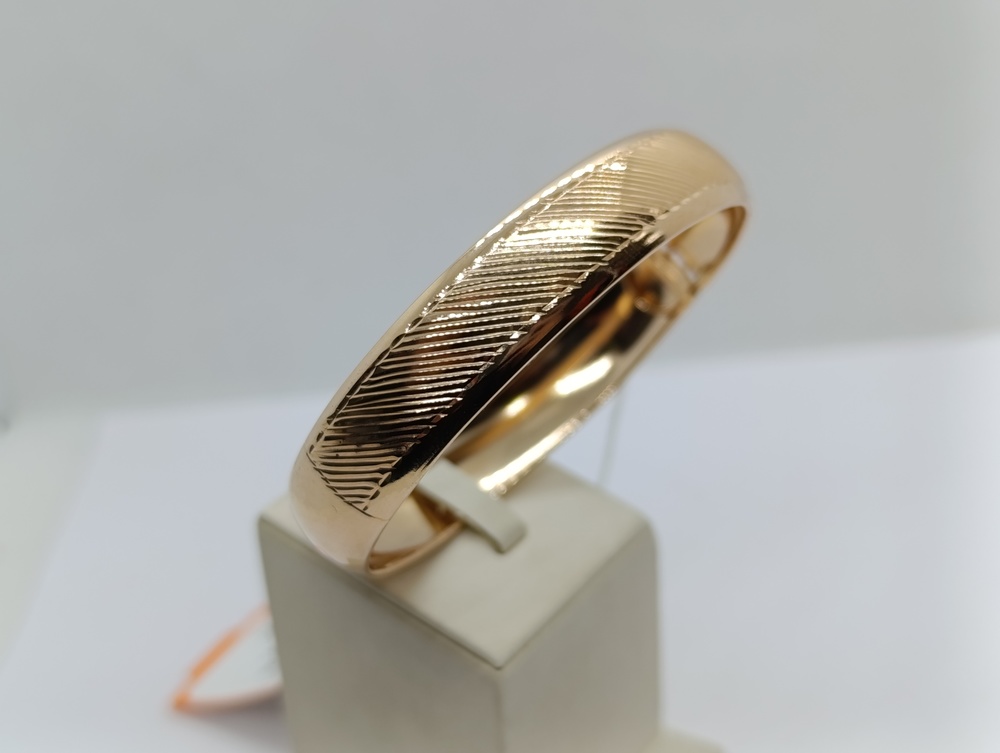 БРАСЛЕТ ЖЕСТКИЙ С АЛМАЗНОЙ ГРАНЬЮ (Au 585)