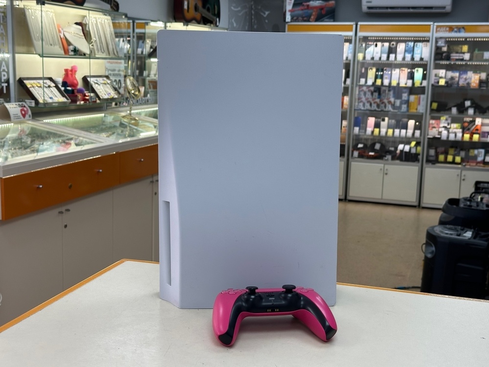Игровая приставка PlayStation 5 825Gb (С дисководом)