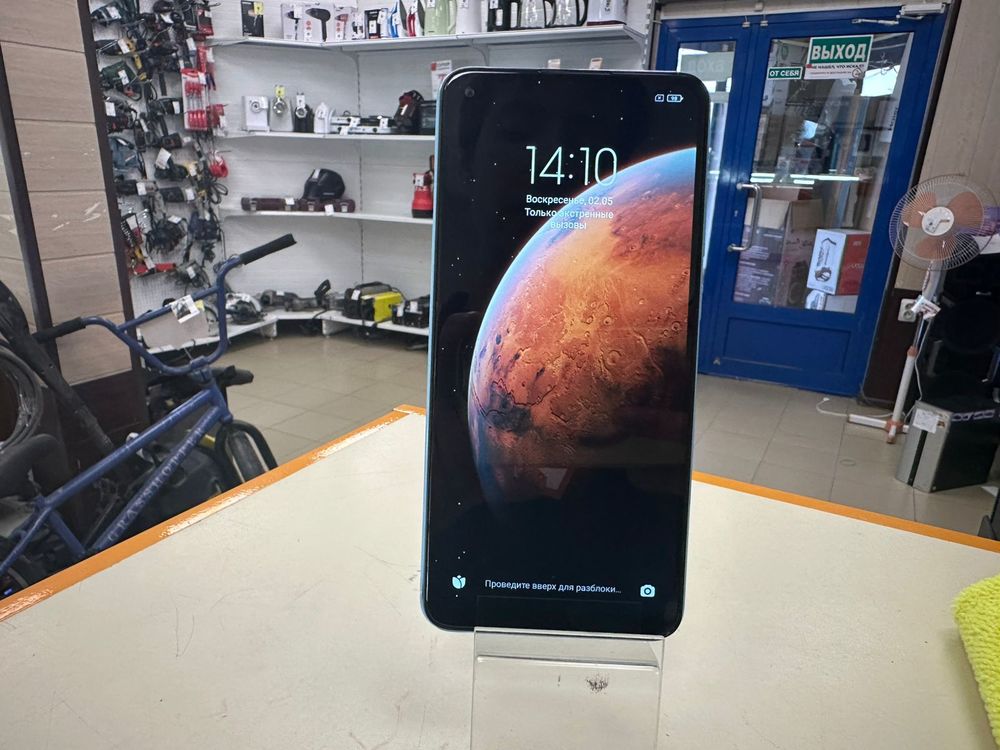 Смартфон Xiaomi Redmi Note 9 4/128