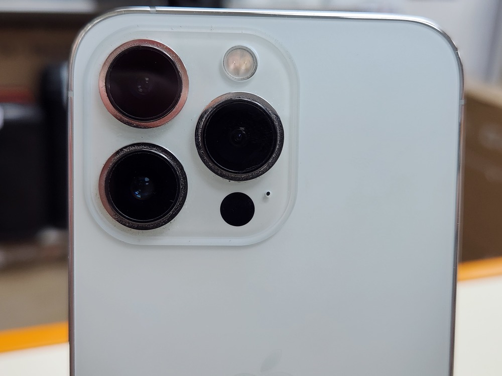 Смартфон Apple iPhone 13 Pro 128Gb