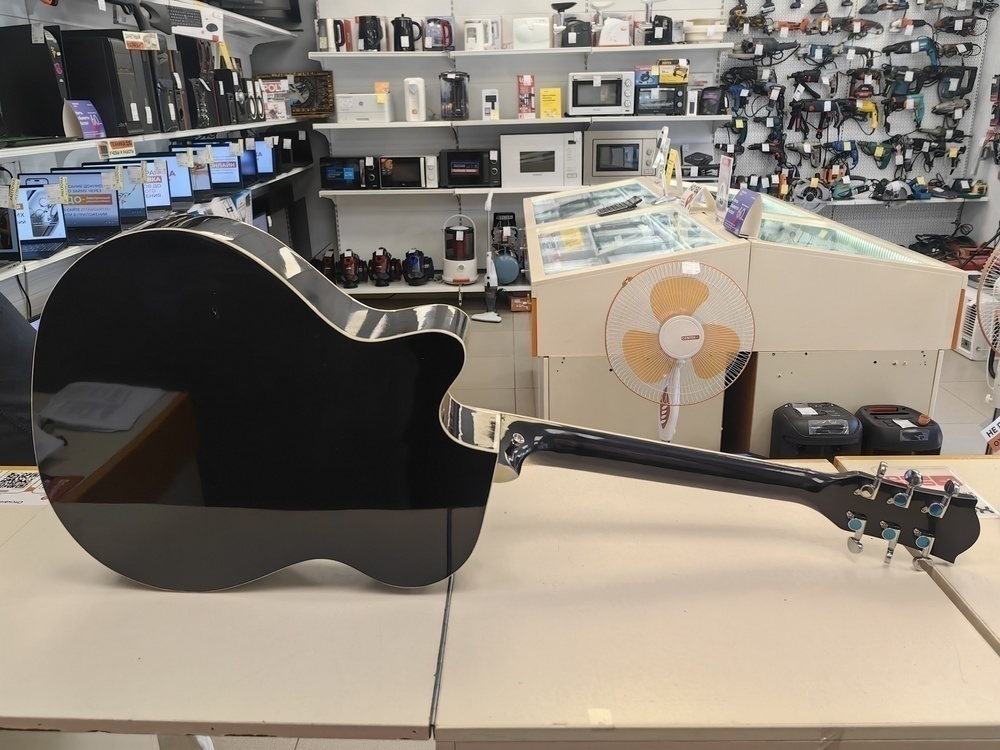 Гитара акустическая Elitaro E4040 Wave