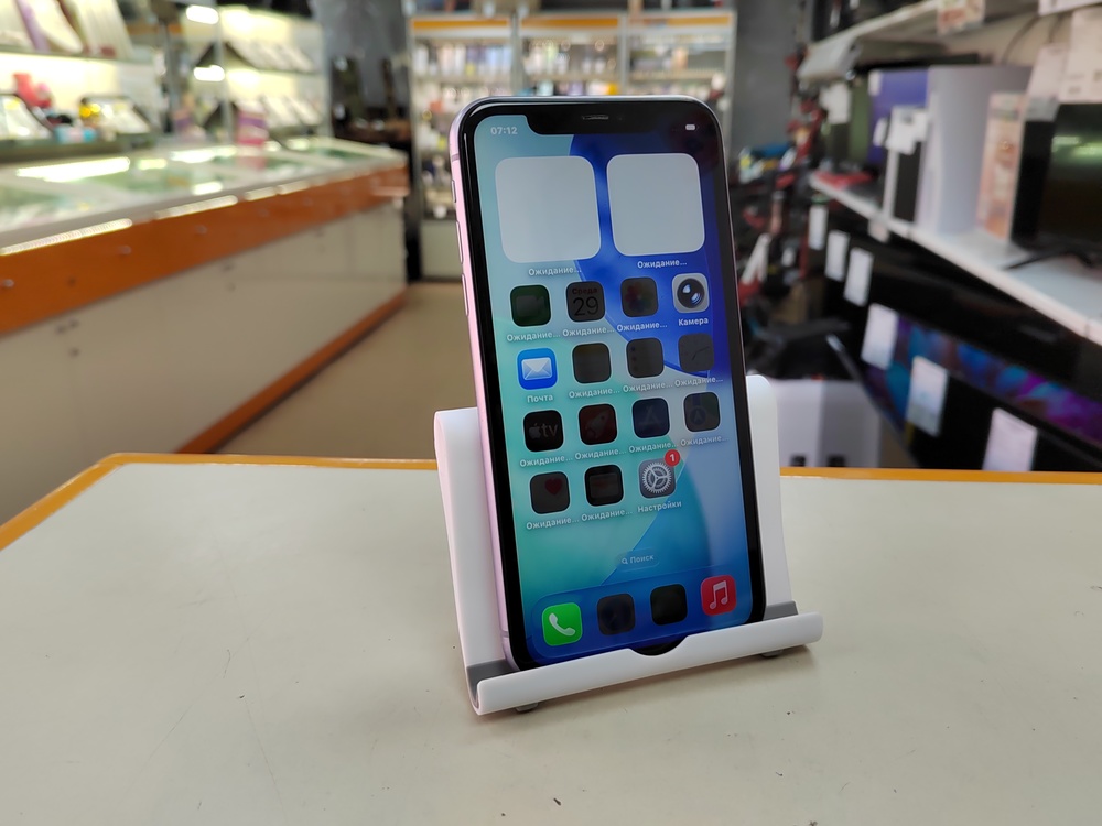 Смартфон Apple iPhone 11 128Gb