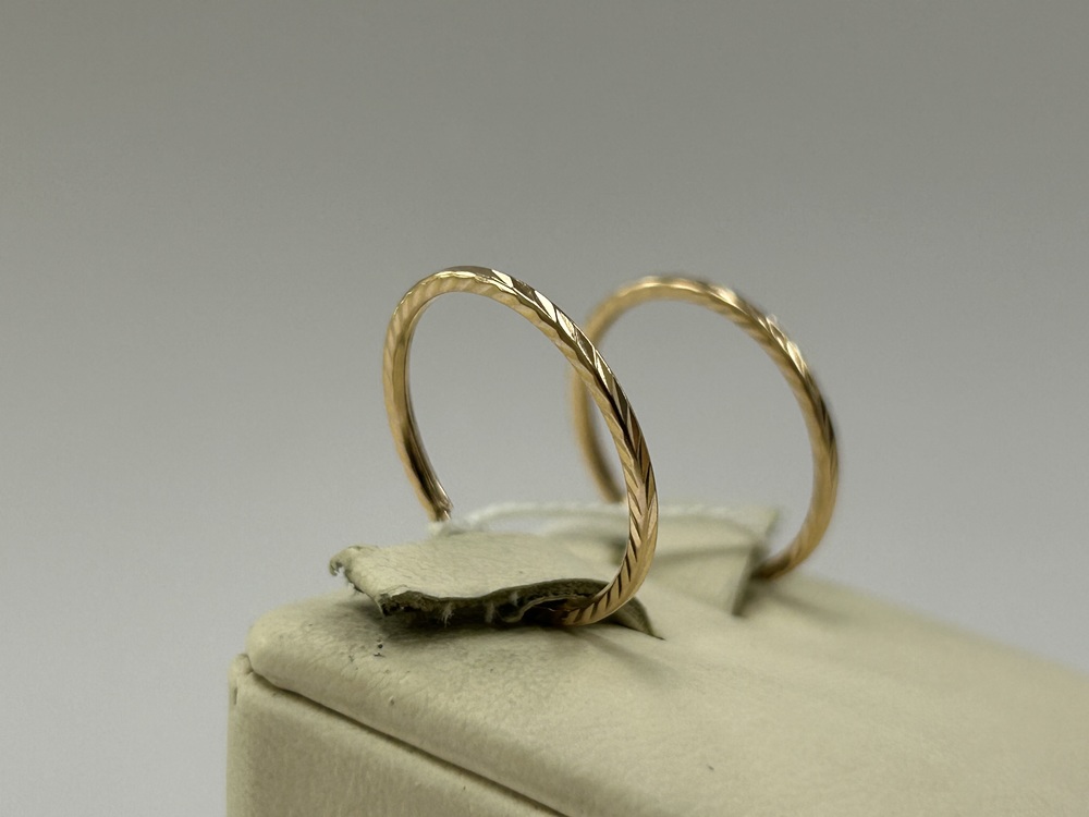 СКОН585 СЕРЬГИ КОНГО (Au 585)