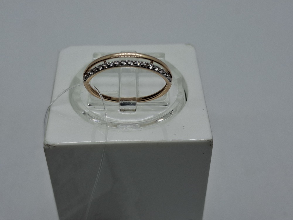 000521-1102 КОЛЬЦО С КАМНЯМИ (Au 585)