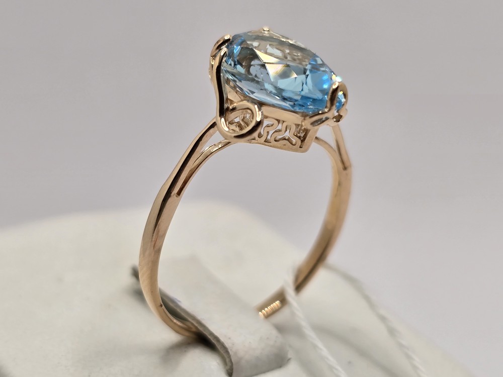 КОЛКМ585 КОЛЬЦО С КАМНЕМ (Au 585)